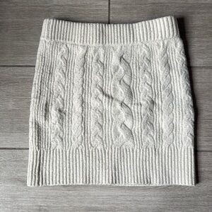 Noisy May Cream Cable Knit Mini Skirt Size Small